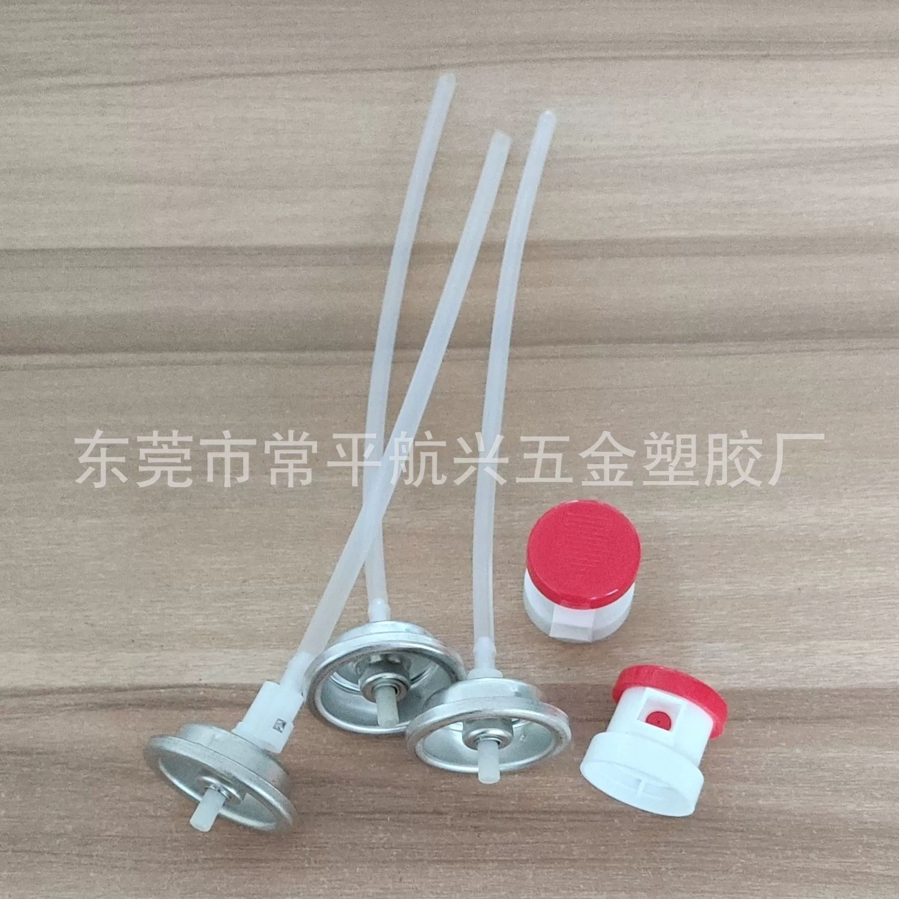 Крышка клапана аэрозольной форсунки, средство для очистки кондиционера, средство для очистки клапанов, самоокрашивающийся клапан, антикоррозийный агент, клапан