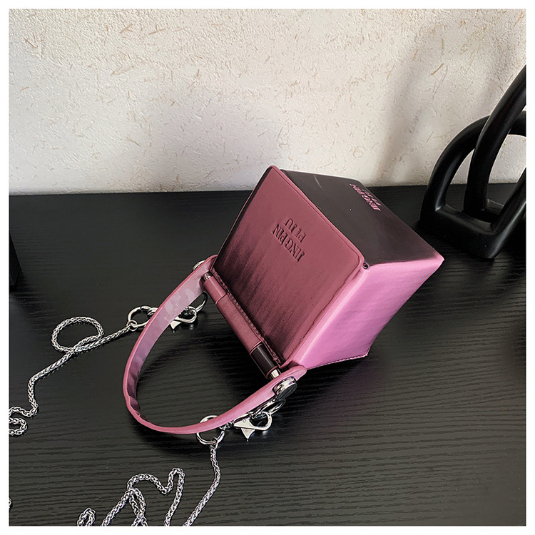 Bolso de hombro de mano con correa de cadena y diseño de azúcar pequeño de color gradual, de moda, 2023_voghion.com