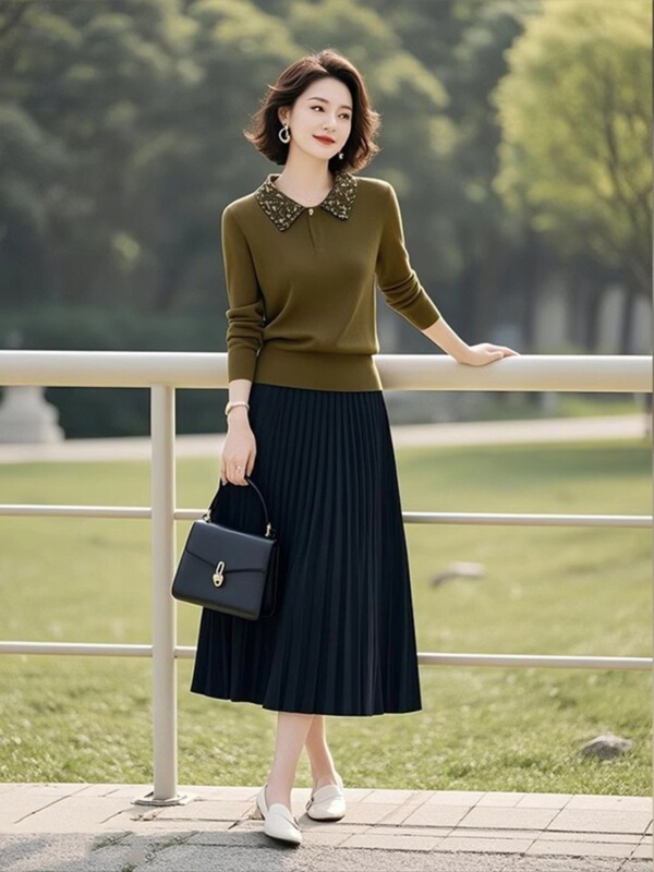 今年流行的知性套装裙女2025秋季新款polo领上衣百褶半身裙两件套|undefined