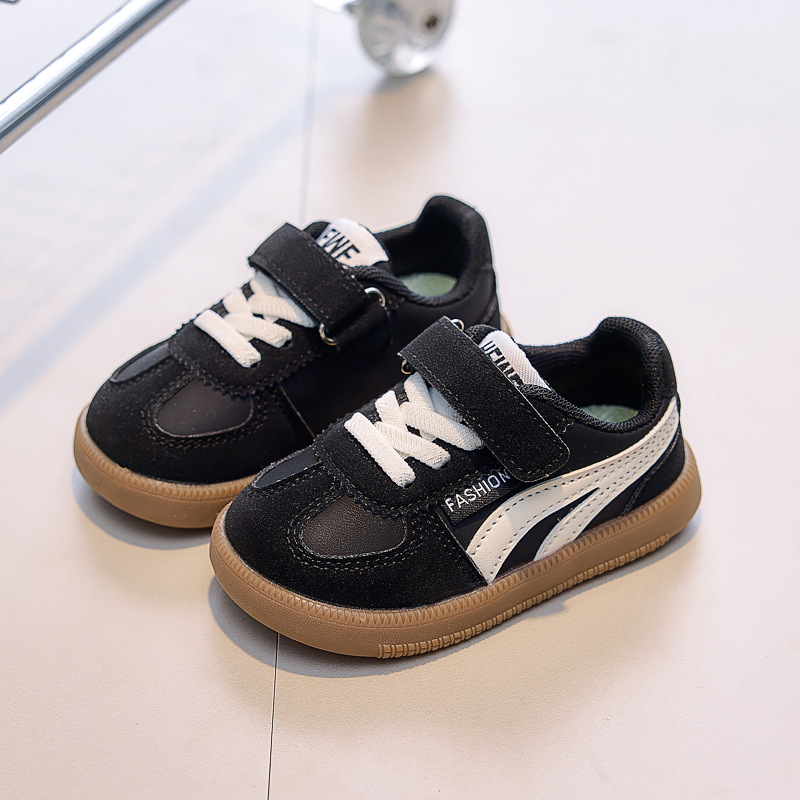 25 de otoño nuevos zapatos deportivos para niños zapatos de skate zapatos de suela suave para bebés zapatos casuales de estilo universitario para niños zapatos de entrenamiento moral