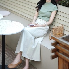 2024夏の新型婦人服の軽豪華な組み合わせのセットの気質の小さい背の高い上着の半身のスカートの2つのセット