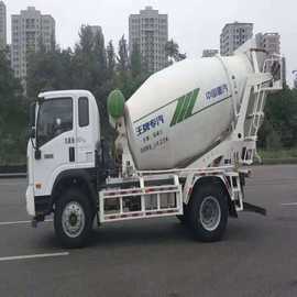 全新4到7方搅拌车 重汽牌小型混凝土搅拌车 隧道工程搅拌车图片