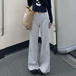 灰色低腰微喇运动裤女2026春季新款休闲垂感宽松显瘦阔腿喇叭裤子