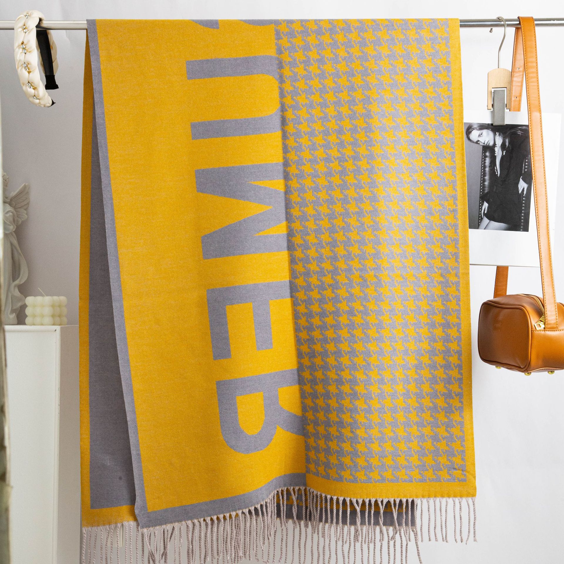 2025 nuevo bufandas de lana de Meirad mujeres otoño invierno estilo coreano de malla universal chaleco pareja buñuelo hombre caliente