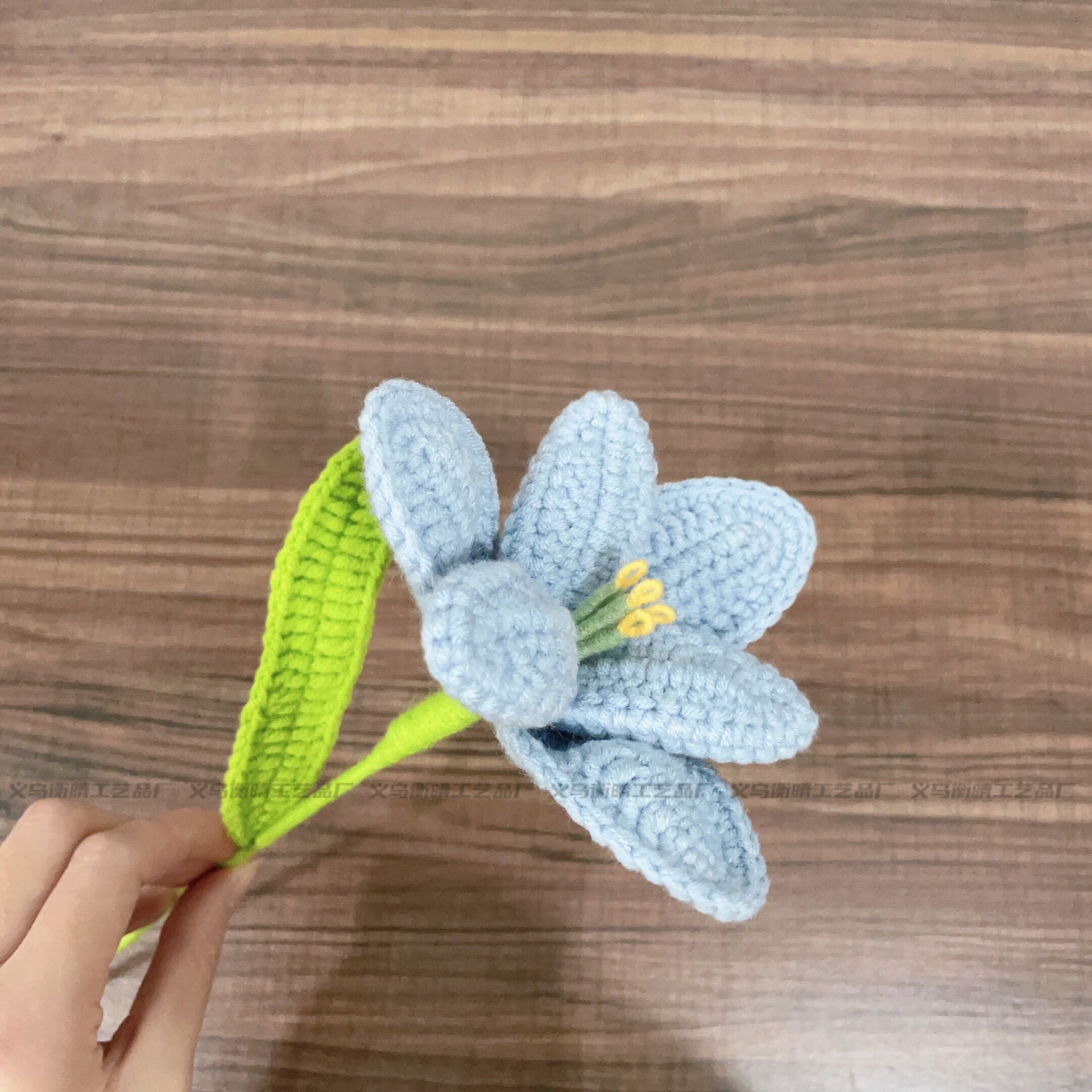 Lily tejido a mano acabado rosa Lily Tulip flor artificial lana ramo regalo