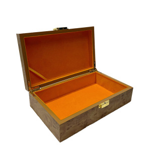 �S��ֱ�N��z�ľ����ռ{�и߶˶Y��ľ�а��b�F؛���l