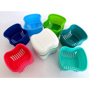 Elderly full-mouth tooth box upper and lower denture box European-style tooth storage box denture box storage cleaning box denture brush suit