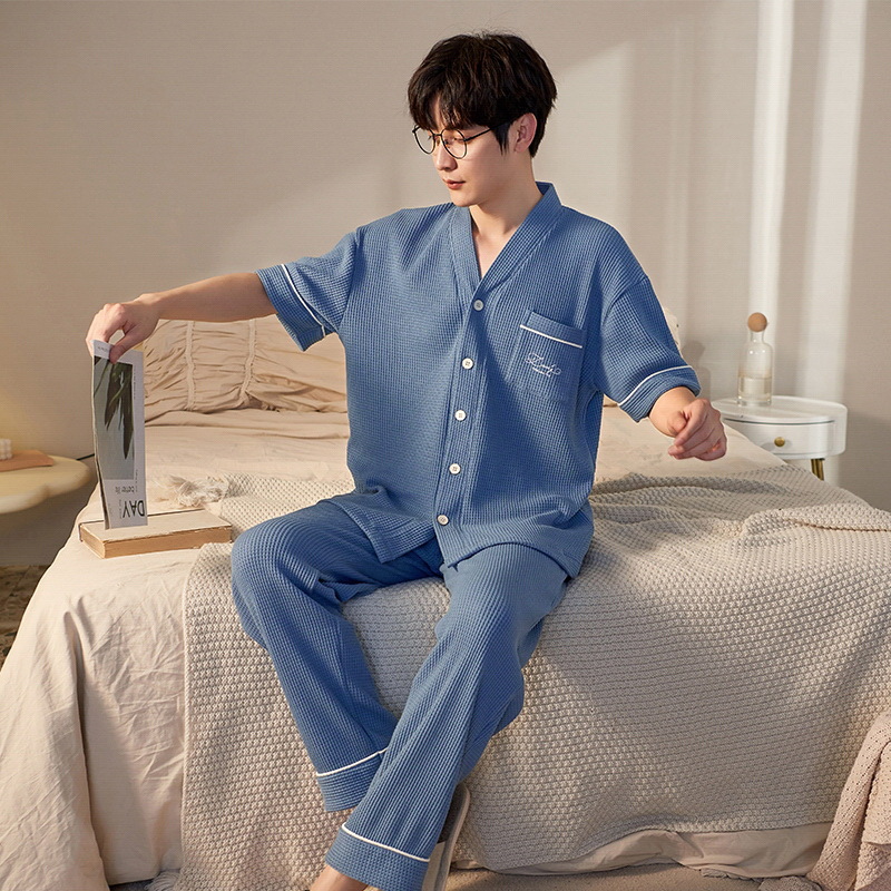 2022 primavera y otoño nuevos pijamas de hombre Pantalones de manga corta traje verano juventud algodón casual ropa para el hogar