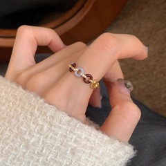 女性用の気質滴り釉ジルコンリング、レトロなニッチデザイン、ハイエンドの人差し指リング、絶妙で多用途なリングトレンド