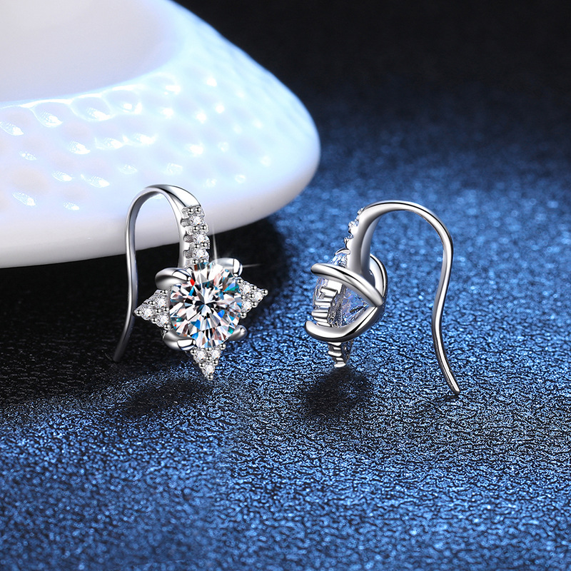 S925 pendientes de plata de ley pendientes de moissanite Luz de lujo temperamento ocho Awn estrella oreja gancho 1 quilate D color moissanite pendientes
