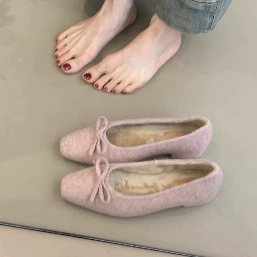 Нежный фея ветра одиночные туфли женский 2024 новый французский сладкий темперамент элегантный лук теплая обувь