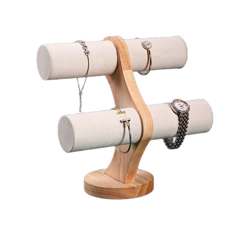 ����չʾ�������ֱ�����ר�ó��е���ľ���鱦��Ʒ���ɹҼ����μ�