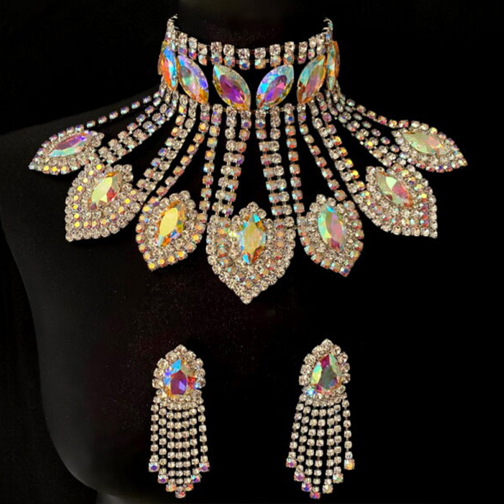 AliExpress caliente rhinestone collar traje personalidad europea y americana exagerada borla pendientes accesorios de la joyería