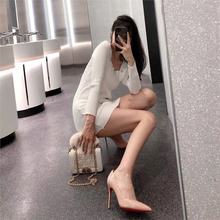 2024秋季新款网红爆款单鞋女尖头性感裸色女百搭侧空细跟ol高跟鞋
