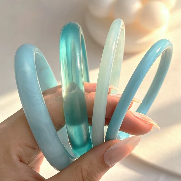 Cross-Border Popular Ins-Style Ice-Clear Blue Resin Bracelet Set of Four, Light Luxury Fine Bracelets, Fashionable High-End Jewelry for Women