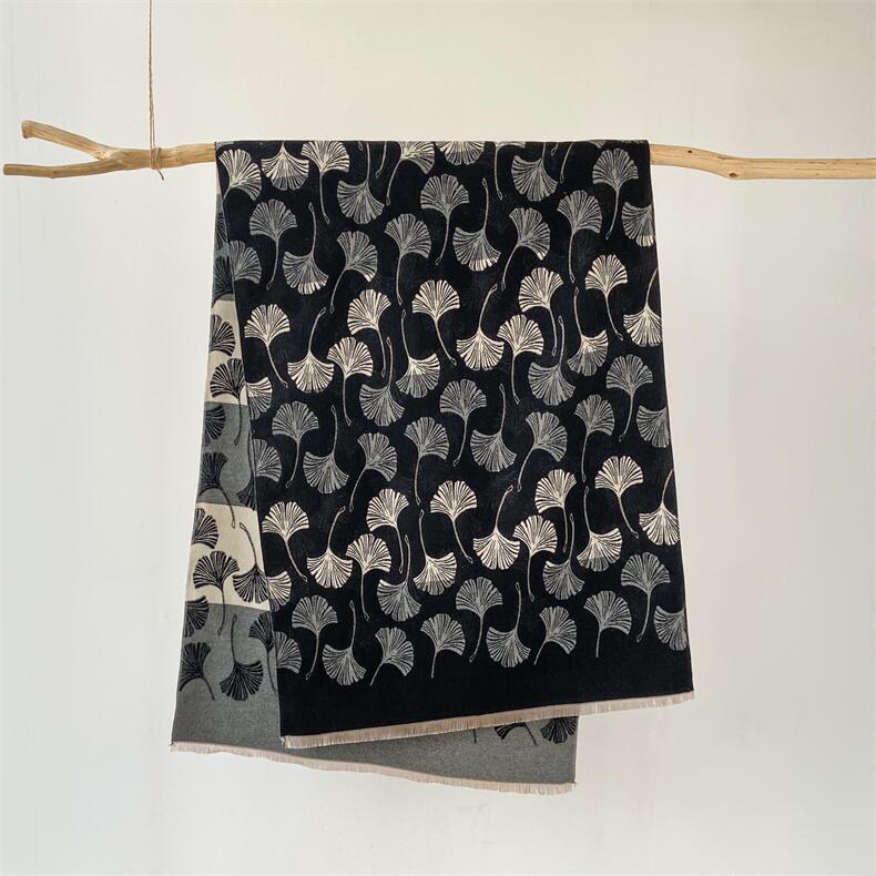 684g Weight Scarf Classification Outdoor, Daily Occasion Imitation cashmere Material Ginkgo Leaf Pattern Autumn&Winter Season Women's Gender Japanese Style, Sweet Style Women's Japanese Style Sweet Ginkgo Leaf Imitation Cashmere Scarf 4