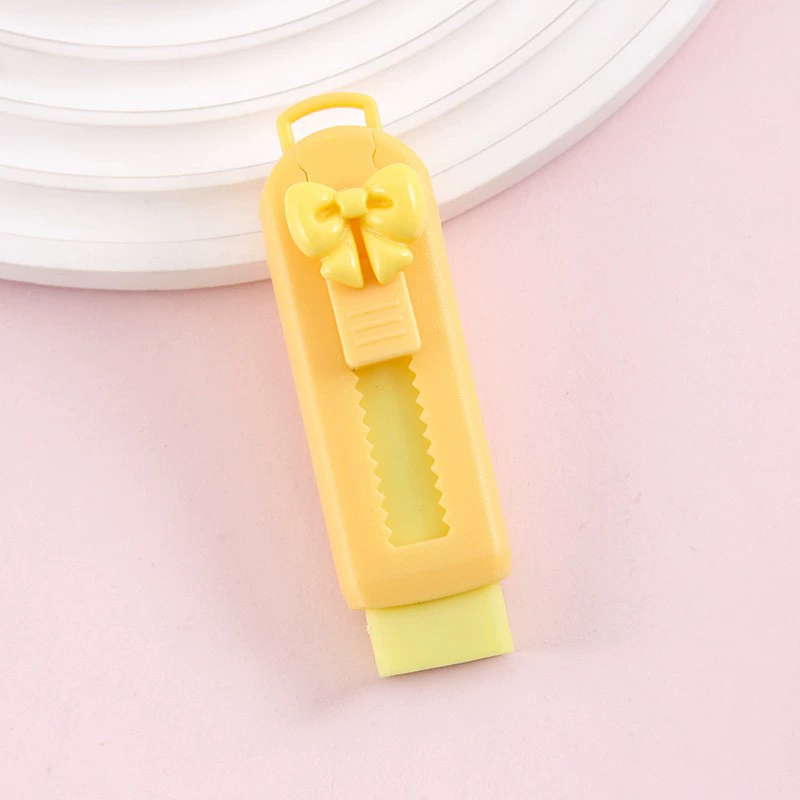 Cartoon Eraser Set — Multi-design Push‑Pull & Novelty Erasers, School Stationery Pack