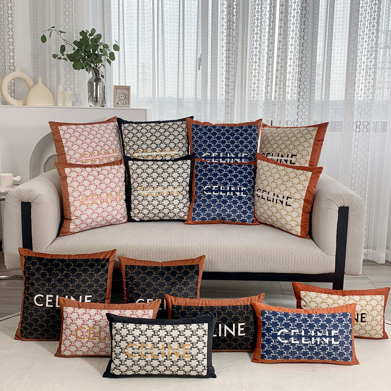 Highly stylish throw pillows for headboards, sofas, and living rooms; cushions for living rooms and bedrooms; hotel model rooms; modern French light luxury
