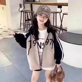 女童外套2026春秋新款韩版簿款洋气儿童运动开衫中大童卫衣炸街潮
