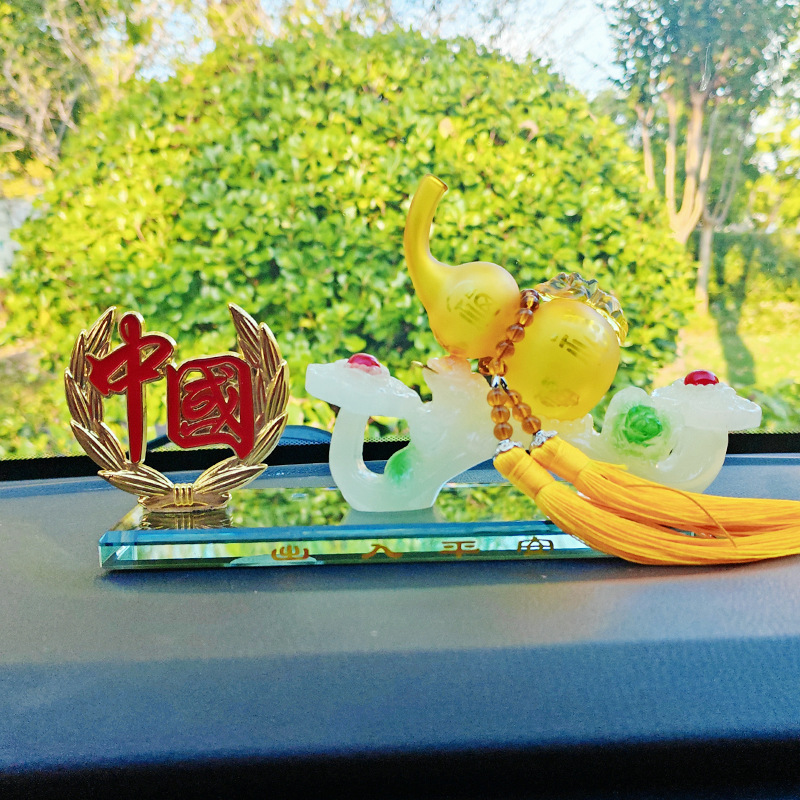 Car Perfume Holder Ruyi Gourd Car Flag Ornament Small Red Flag Center Console Interior Decoration Accessories