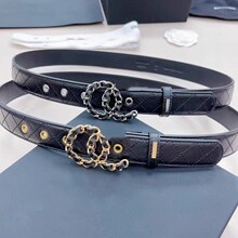 С���L�^��ţƤ����Ůʿ��Ƥ�b��B��ȹ��ţ��ѝ�ߙn��������ĸ��