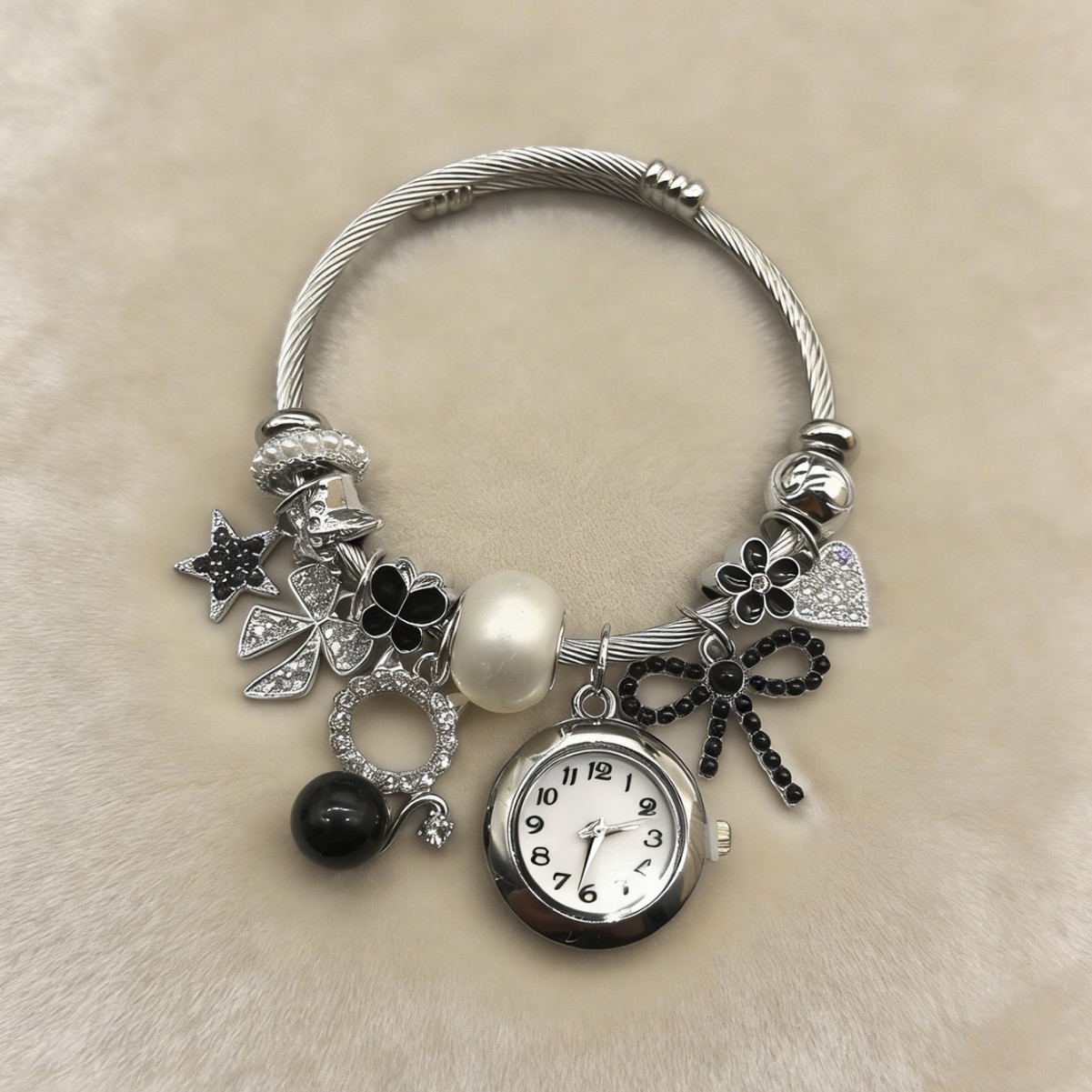 Panjia pulsera explosiva rosa / blanco / negro gatito colgante reloj pulsera moda exquisita joyería minimalista