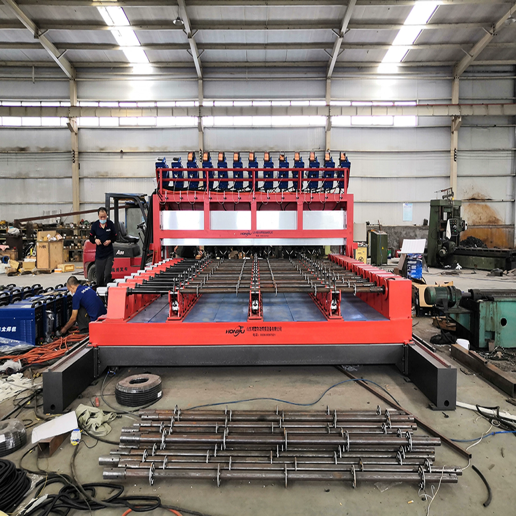 Оборудование для сварки вертикальных стоек крепежных стоек, автоматическая сварка фланцевых соединений прямых труб из нержавеющей стали, сварка кольцевых швов