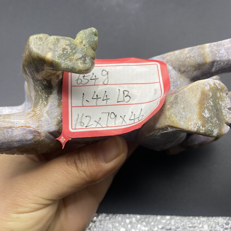 天然海洋碧玉虎手工雕刻件桌面摆件手工雕刻件装饰直供 图 8