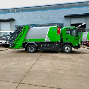 Electric-powered, compression-type garbage trucks with a sealed compression system for separate collection of wastewater, and new energy-powered sanitation garbage collection vehicles
