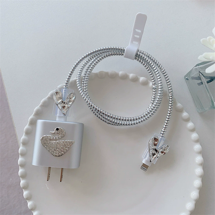 Новый набор из 5 предметов защиты контактов зарядного устройства Diamond Love для Apple Charger 18/20 Европейский и Американский стиль, применение