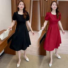 时尚国风气质连衣裙女高级感2024夏季新款网红显瘦减龄收腰中式裙