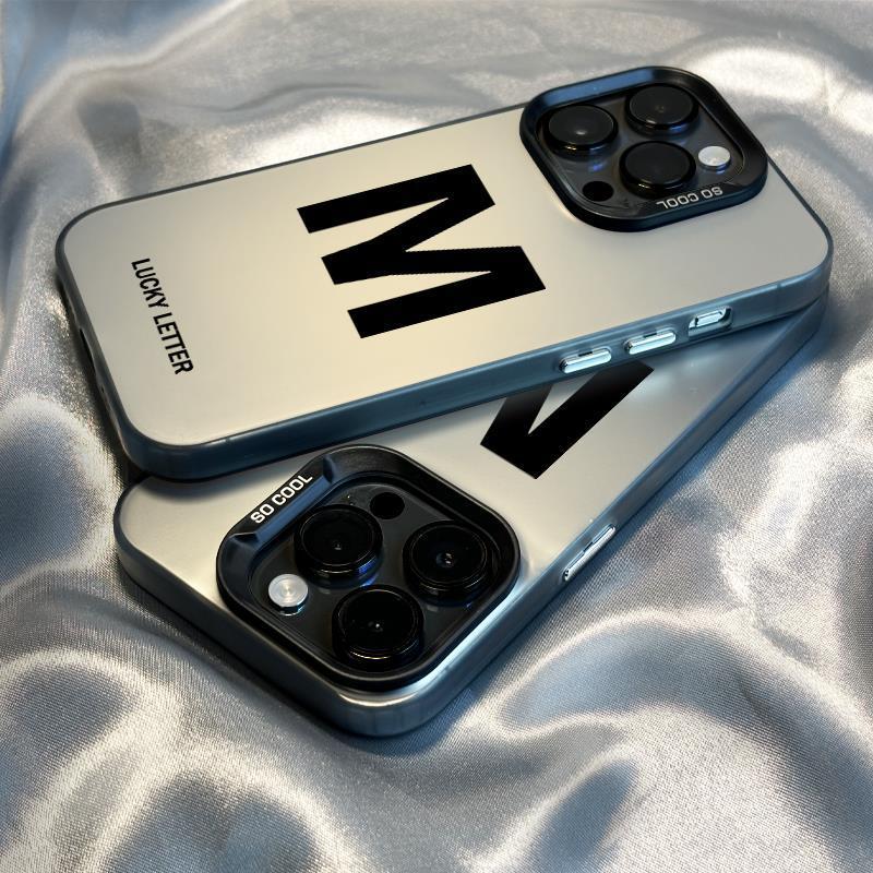 适用于苹果15promax手机壳新款iPhone14潮牌简约幸运字母13高级12