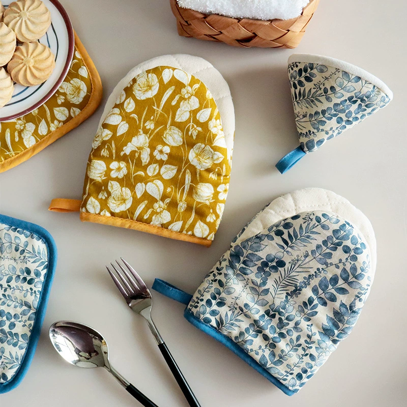 Перчатки для выпечки, домашняя кухня, устойчивые к высоким температурам, перчатки для духовки, тканевая треугольная крышка для кастрюли