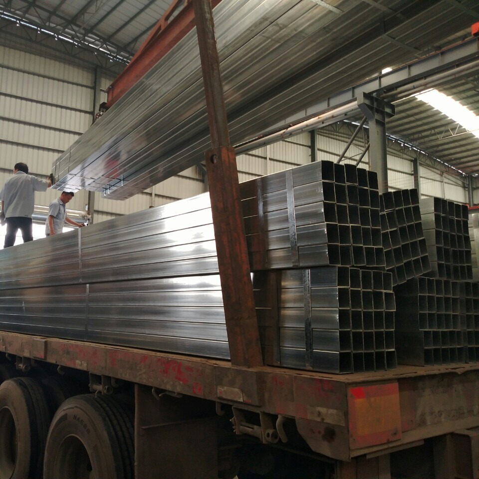 镀锌方管 佛山镀锌管厂 锌钢护栏方通生产厂家16*16