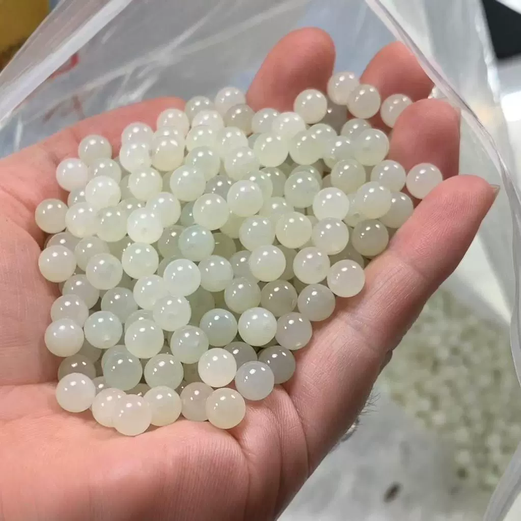 Jieyang производитель Hexian Jade 6m8m10m полупористый шариковый материал деликатная плотность, высокая вода, ноги и лед