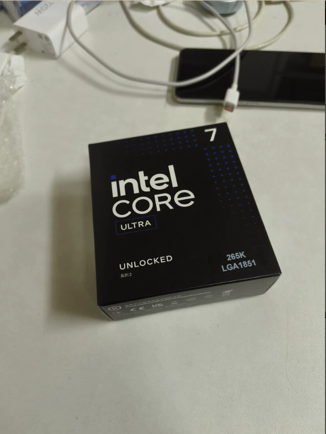 Подходящий к Intel Core Ultra 7 265K коробочный комплект CPU