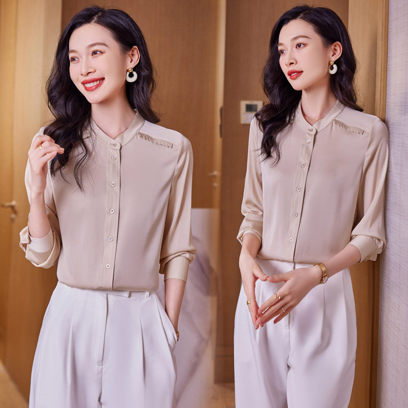 Spring elegant fashionable silk solid color shirt with a round…