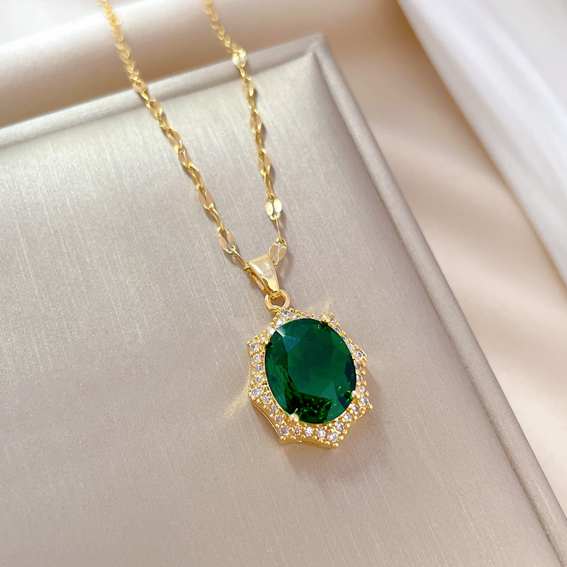 Parure collier et boucles d'oreilles marquise diamant banquet_voghion.com