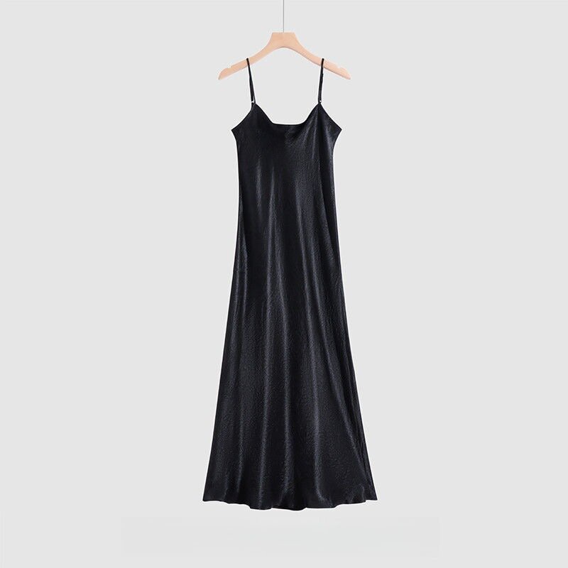 100 Hepburn Overture Acetate Slip Dress, Tummy Covering, Light Luxury Satin Thin Strap Commuter Black Dress