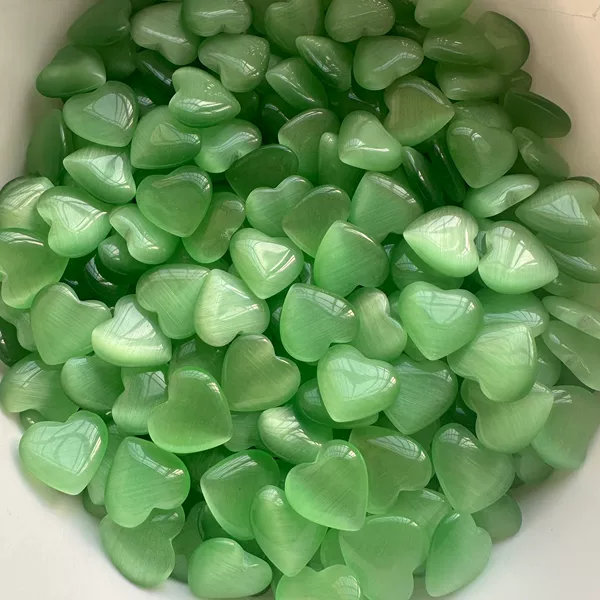 Light green cat eye