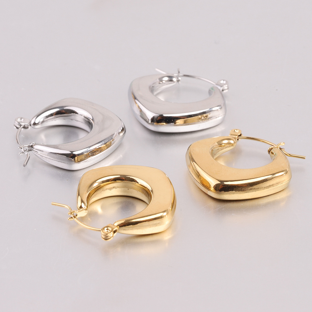 Plating Design 1 Pair Simple Style Solid Color Plating Titanium Steel 18k Gold Plated Earrings