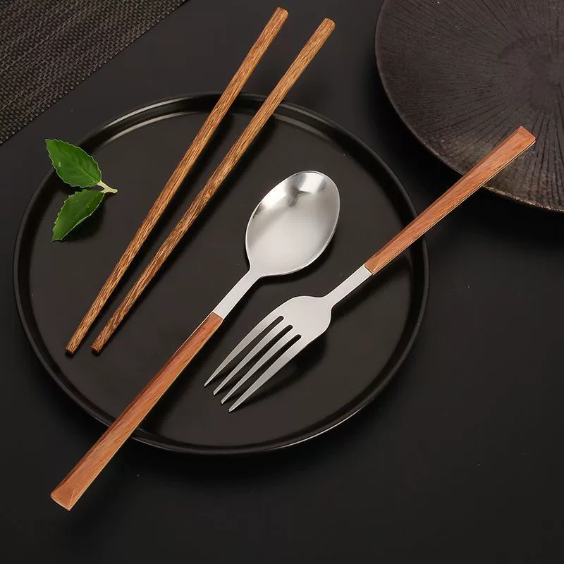 Набор из трех предметов: палочки для еды, ложки, портативные палочки для еды, ложки и вилки для офисных работников, необходимая посуда для туристических столовых.