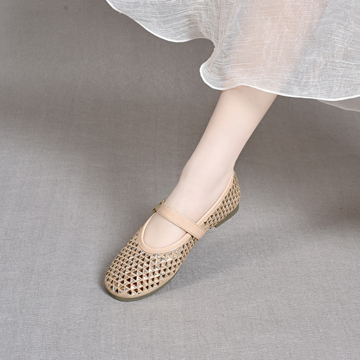 Giày Mary Jane nữ đế bệt mũi tròn quai ngang đính đá rhinestone — màu đen