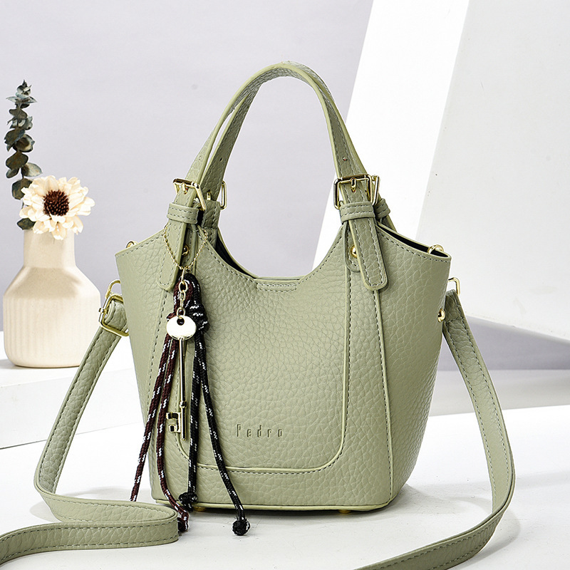2025 New Fashion Versatile Bags New Elegant Ladies Large Capacity Portable Shoulder Crossbody Bags