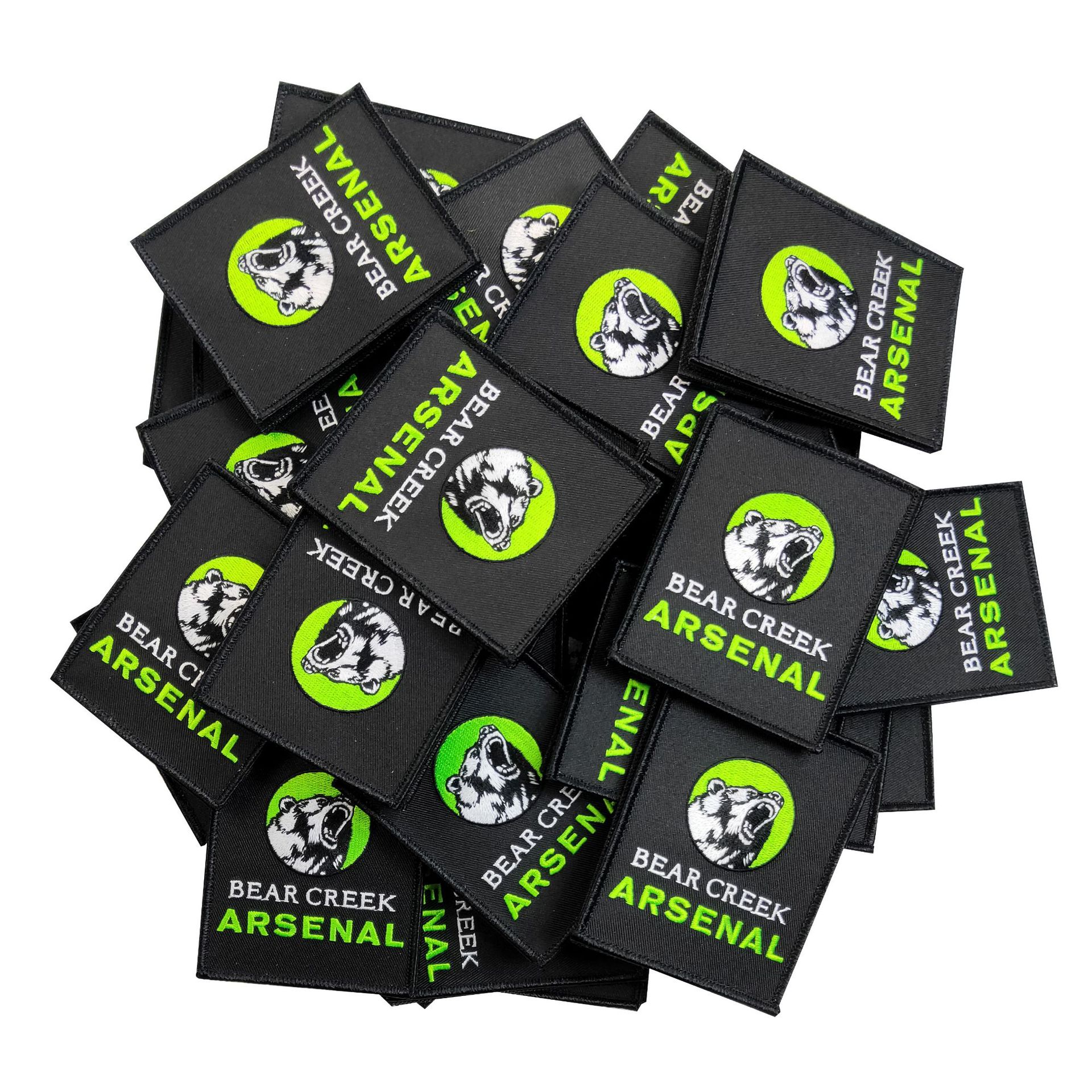 电脑绣花章刺绣徽章 卡通图案胸章刺绣布贴DIY魔术贴臂章锁边织章