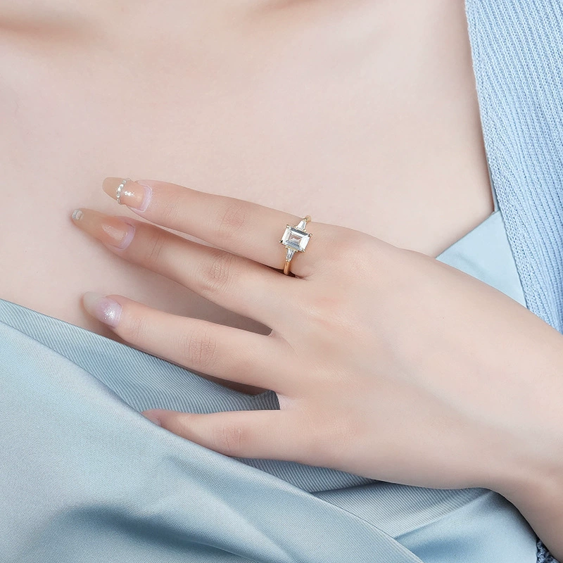 Rectangular universal retro ring with stone, 2 carat, silver 925 sample, European style
