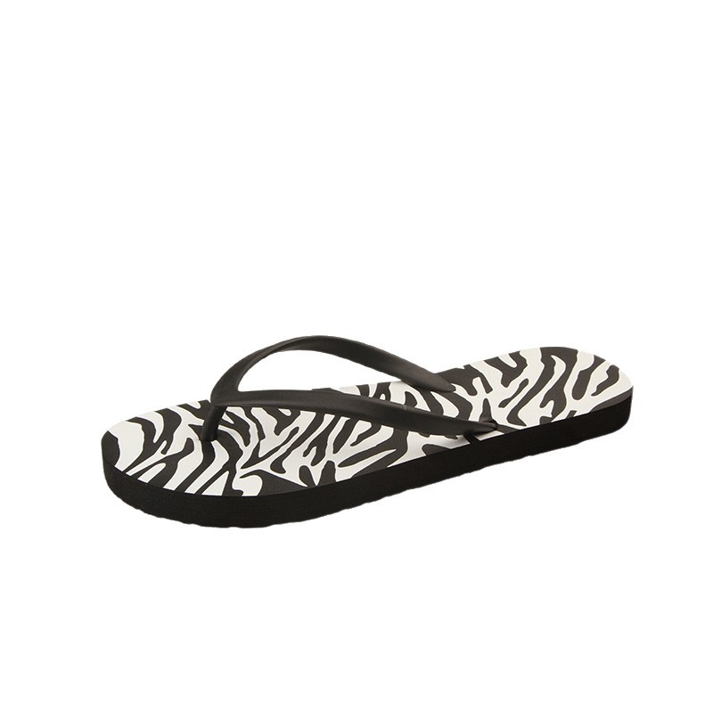 Zapatillas de flip flop para mujeres de verano nuevas parejas de internet resbaladiza playa de moda clip de pie resbaladiza ropa exterior