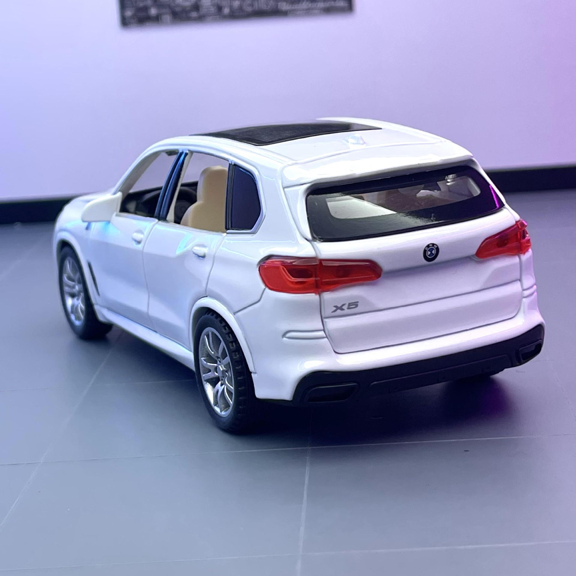 Weili simulación de aleación modelo de coche 1:32 BMW X5 Tire hacia atrás vehículo todoterreno con sonido y luz modelo de coche de juguete colección de decoración