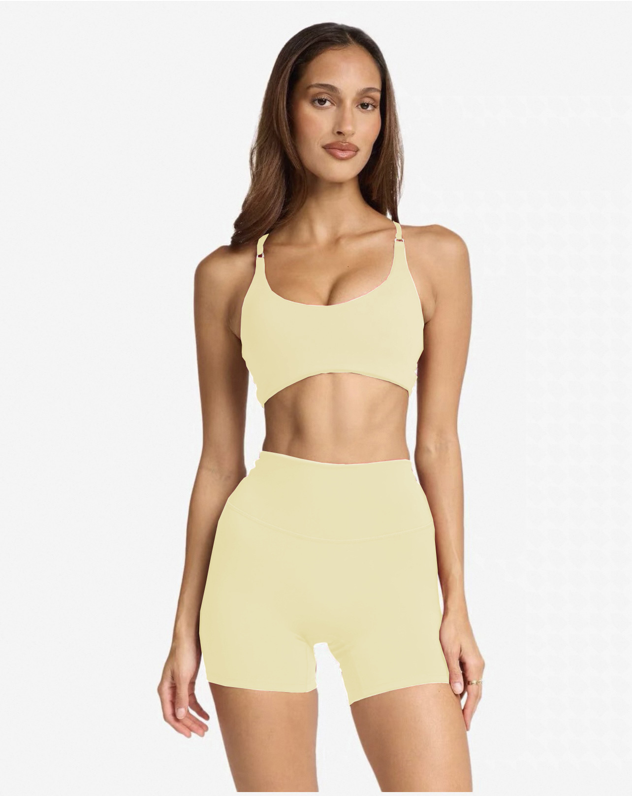 노란색 반바지 정장