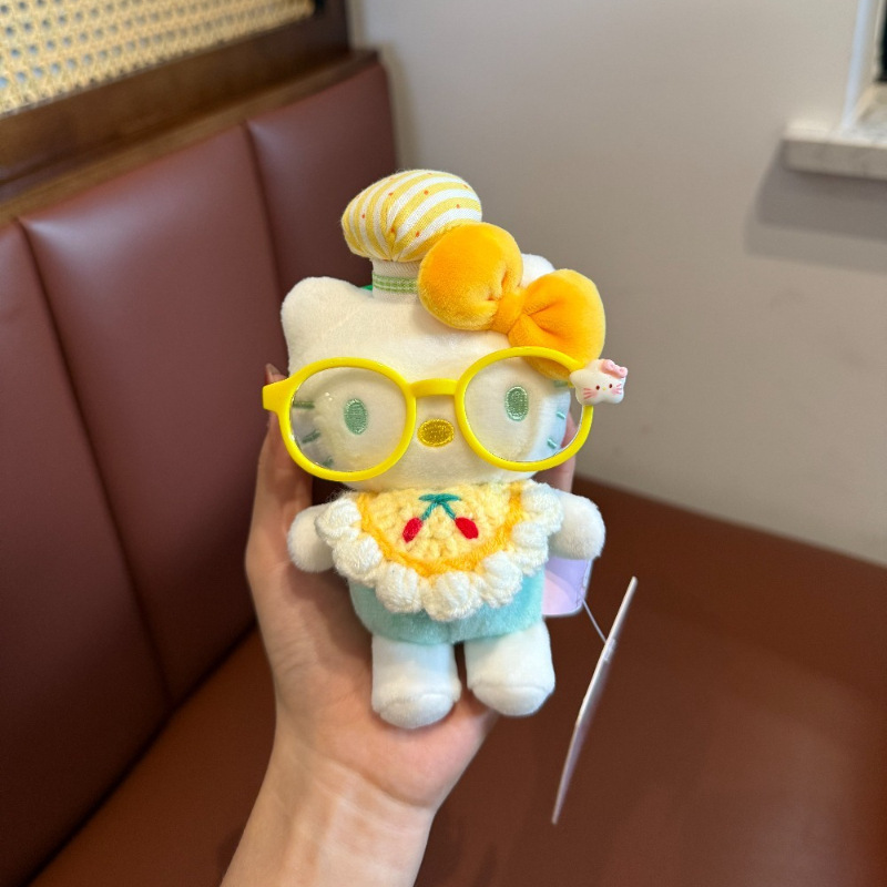 正版kt挂件HelloKitty三丽鸥毛绒公仔玩偶钥匙扣可爱包挂饰礼物|undefined